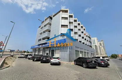 Show Room - Studio - 2 Bathrooms for rent in Sheikh Hamad Bin Abdullah St. - Fujairah