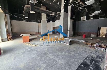 Show Room - Studio - 2 Bathrooms for rent in Sheikh Hamad Bin Abdullah St. - Fujairah