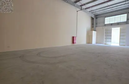 Warehouse - Studio - 1 Bathroom for rent in Emirates Industrial City - Sharjah