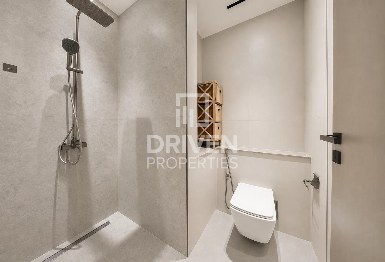 Fully Furnished | Well Maintained | Community View photo 7