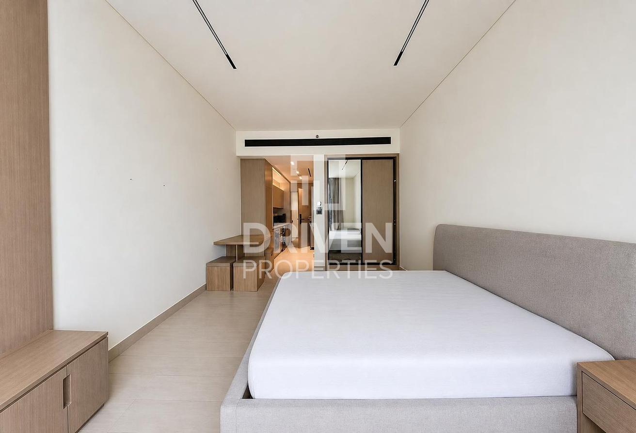 Fully Furnished | Well Maintained | Community View photo 2