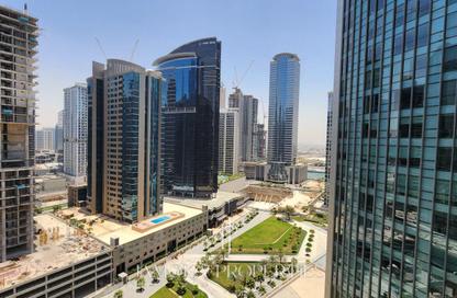 Office Space - Studio - 1 Bathroom for rent in The Prism - Business Bay - Dubai