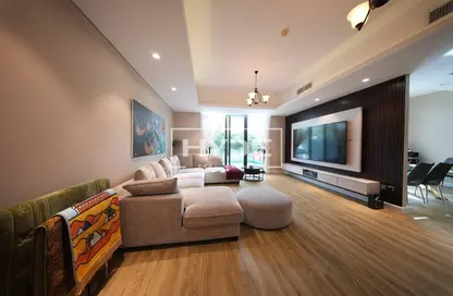 تاون هاوس - 4 غرف نوم - 4 حمامات للبيع في كاسا فلورز - مجتمع الحدائق في موتور سيتي - موتور سيتي - دبي