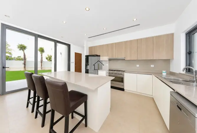 121094835 - Property Image 3