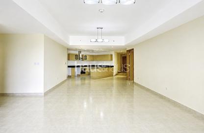Apartment - 3 Bedrooms - 4 Bathrooms for sale in The Waves Tower B - The Waves - Dubai Marina - Dubai