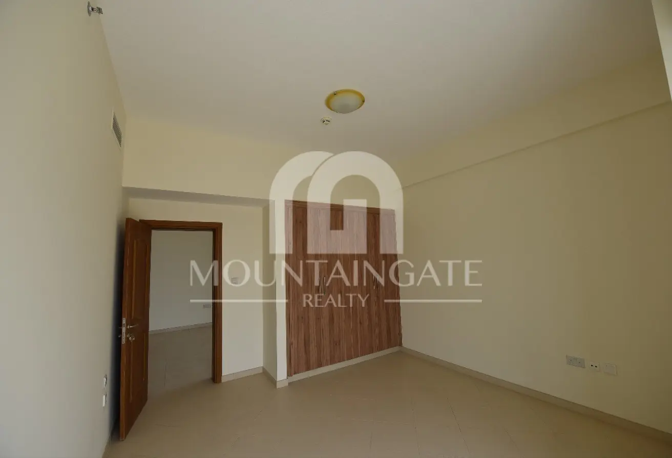 127006458 - Property Main Image