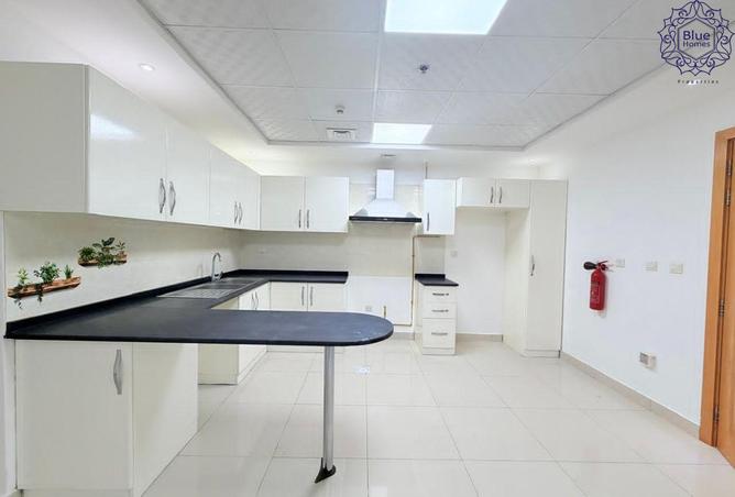 77371569 - Property Main Image