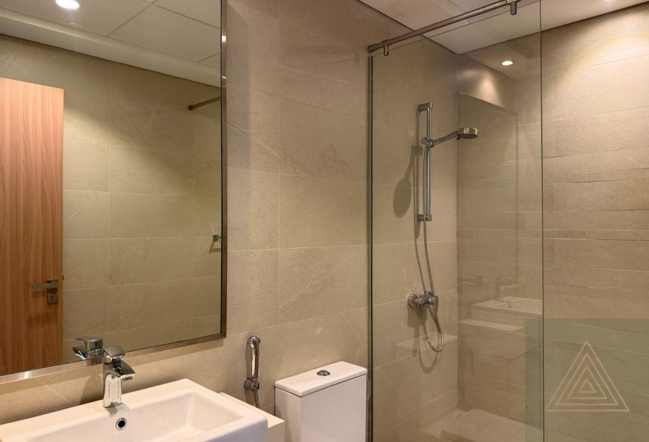 Luxury 1BHK Apartment | Burj Khalifa View | Vacant photo 12