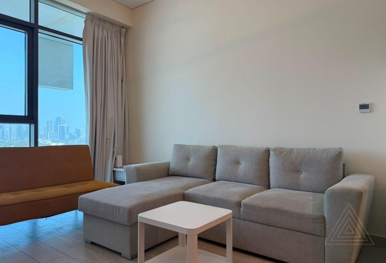 Luxury 1BHK Apartment | Burj Khalifa View | Vacant photo 5