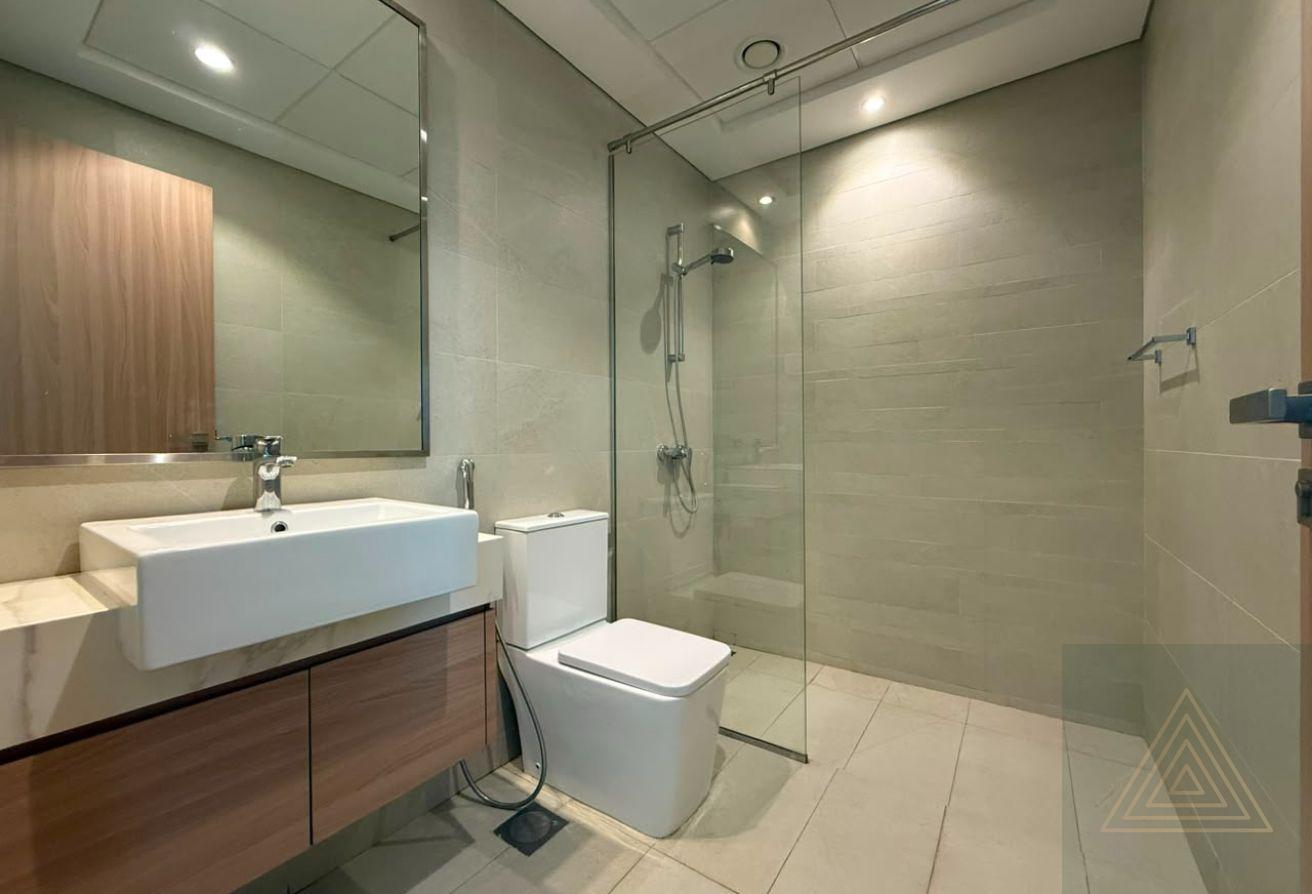 Luxury 1BHK Apartment | Burj Khalifa View | Vacant photo 11