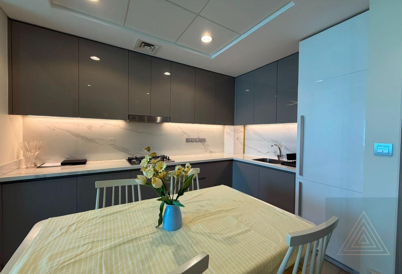 Luxury 1BHK Apartment | Burj Khalifa View | Vacant photo 10