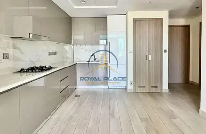 شقة - غرفة نوم - 2 حمامات للايجار في فرهاد عزيزي ريزيدنس - الجداف - دبي شقة - غرفة نوم - 2 حمامات للايجار في فرهاد عزيزي ريزيدنس - الجداف - دبي