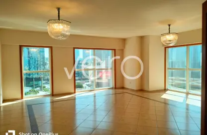 شقة - 3 غرف نوم - 3 حمامات للايجار في فندق دوسيت - شارع الشيخ زايد - دبي