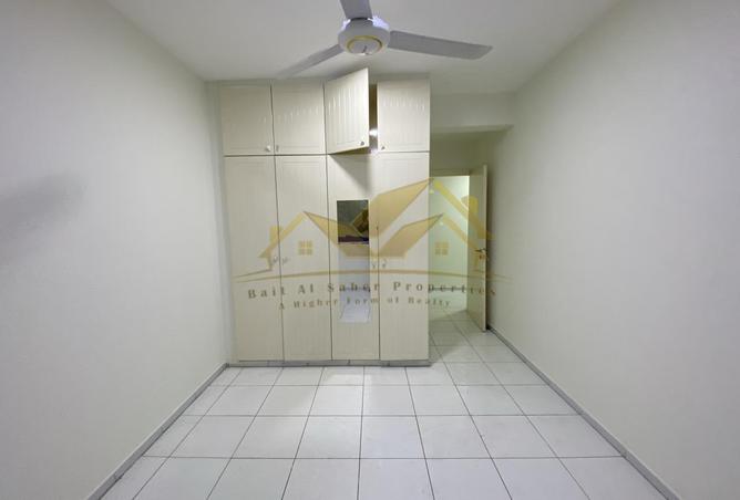 1 BR Apartment in Bur Dubai with Landmark View