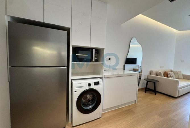 77377727 - Property Image 3