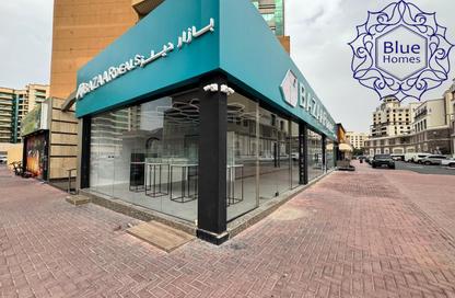 Shop - Studio - 2 for rent in Hessa Home Building - Oud Metha - Bur Dubai - Dubai