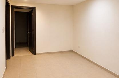 Apartment - 3 - 4 for rent in Silicon Gates 1 - Silicon Gates - Dubai Silicon Oasis - Dubai