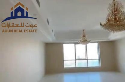 Apartment - 2 Bedrooms - 3 Bathrooms for sale in Al Dana Tower - Al Majaz 3 - Al Majaz - Sharjah Apartment - 2 Bedrooms - 3 Bathrooms for sale in Al Dana Tower - Al Majaz 3 - Al Majaz - Sharjah