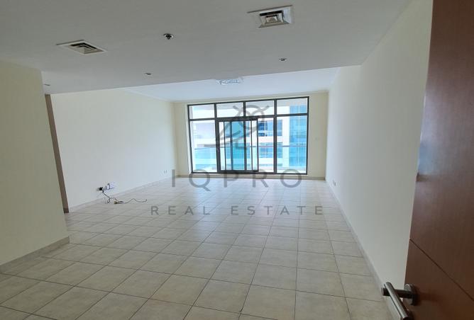 74233511 - صورة العقار 3