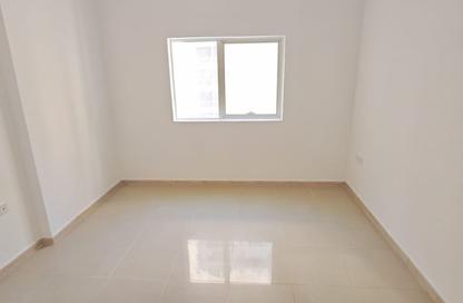 Apartment - 1 - 1 for rent in New Al Taawun Road - Al Taawun - Sharjah