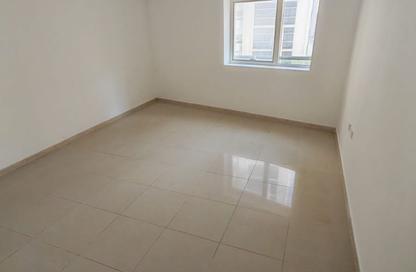 Apartment - 1 - 1 for rent in New Al Taawun Road - Al Taawun - Sharjah