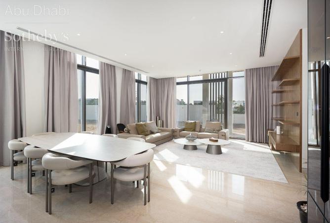 54000106 - Property Image 2