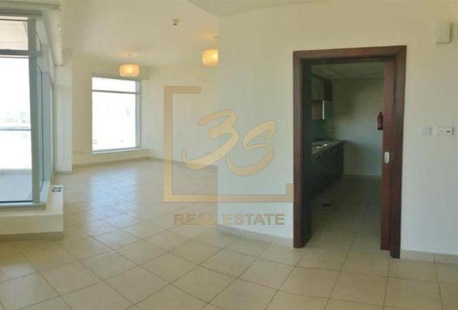 103273182 - Property Image 2