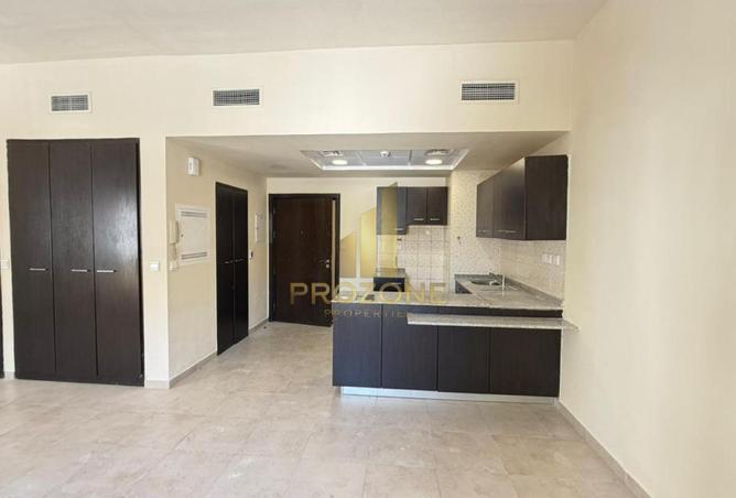 97833581 - Property Image 2
