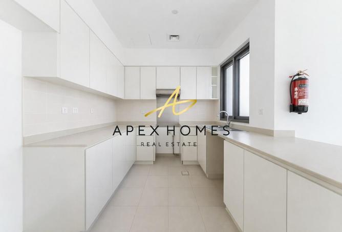 74236047 - Property Image 3