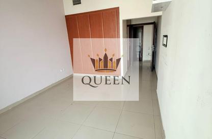Apartment - 2 Bedrooms - 3 Bathrooms for rent in Ajman Corniche Residences - Ajman Corniche Road - Ajman