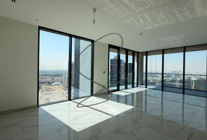 94014705 - Property Image 3