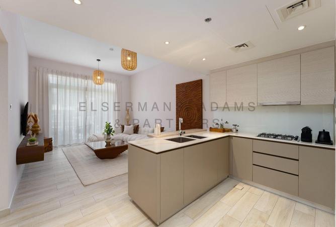 1-bed apartment in Oxford Residence 2 · Vacant · Furnished — photo 3