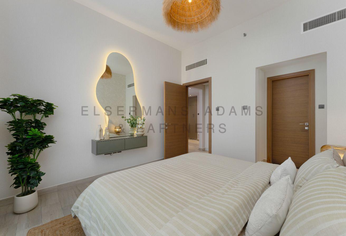VACANT l FULLY FURNISHED l POOLVIEW photo 10