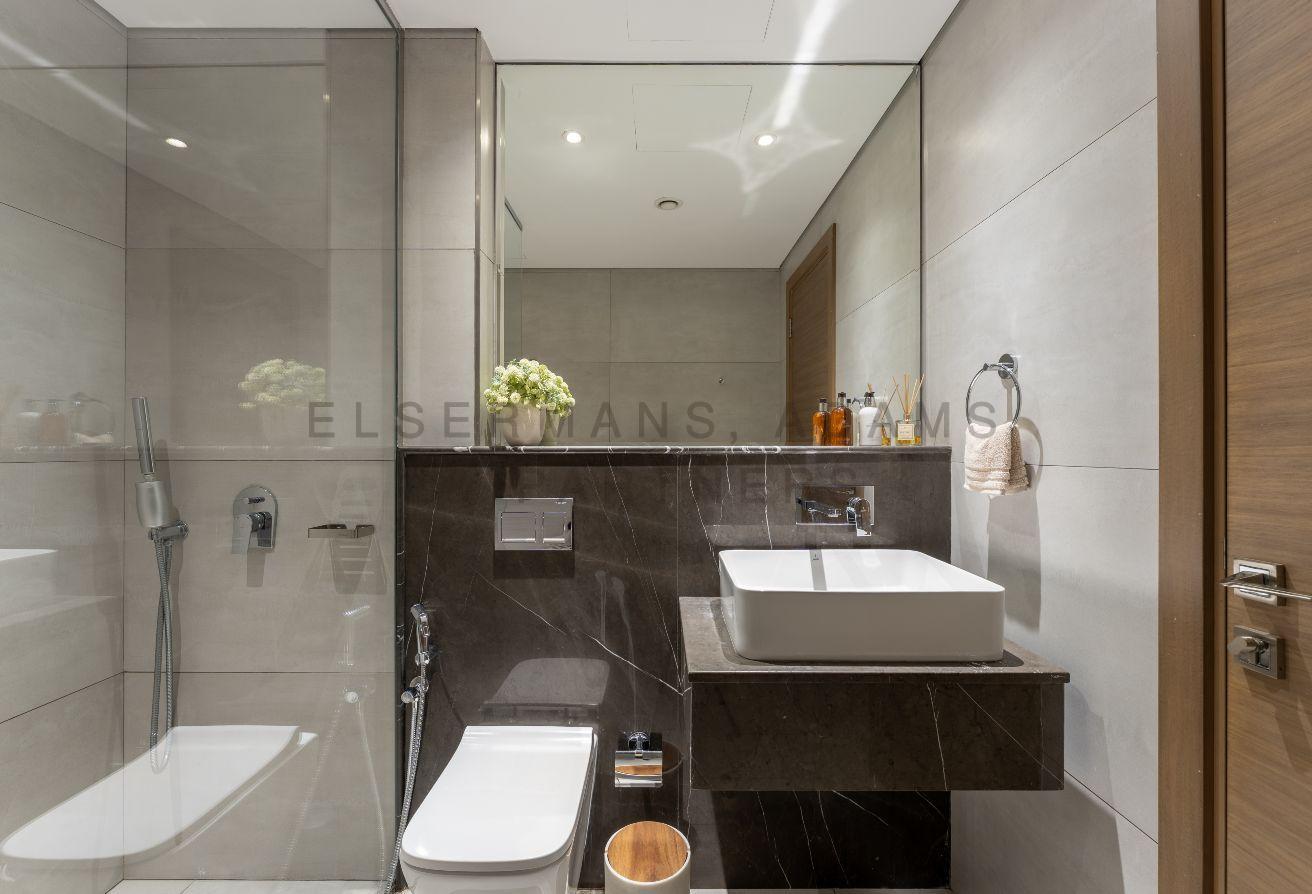 VACANT l FULLY FURNISHED l POOLVIEW photo 13