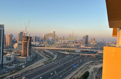 Apartment - 1 Bedroom - 2 Bathrooms for rent in Centrium Tower 1 - Centrium Towers - Dubai Production City (IMPZ) - Dubai