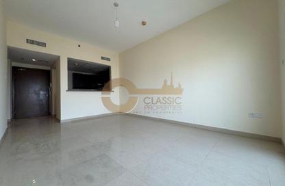 Apartment - 1 Bedroom - 2 Bathrooms for rent in Centrium Tower 1 - Centrium Towers - Dubai Production City (IMPZ) - Dubai