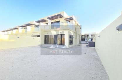 Townhouse - 4 Bedrooms - 3 Bathrooms for rent in Silver Springs 3 - Silver Springs - Damac Hills - Dubai Townhouse - 4 Bedrooms - 3 Bathrooms for rent in Silver Springs 3 - Silver Springs - Damac Hills - Dubai