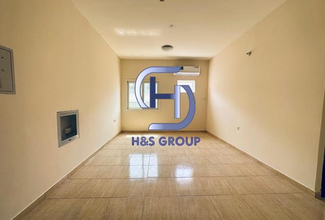 74264283 - Property Main Image