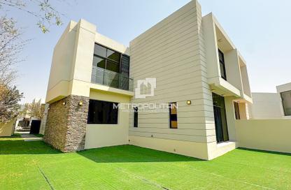 Townhouse - 4 - 5 for rent in Picadilly Green - Damac Hills - Dubai Townhouse - 4 - 5 for rent in Picadilly Green - Damac Hills - Dubai