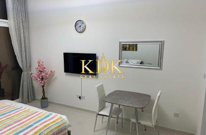 Apartment - Studio - 1 Bathroom for rent in Carson C - Carson - DAMAC Hills - Dubai