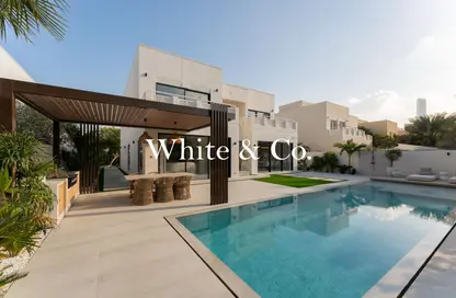 Villa - 4 Bedrooms - 4 Bathrooms for sale in Meadows 2 - Meadows - Dubai