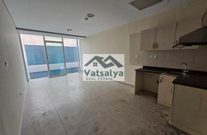 Apartment - Studio - 1 Bathroom for rent in Dubai Investment Park 1 (DIP 1) - Dubai Investment Park (DIP) - Dubai