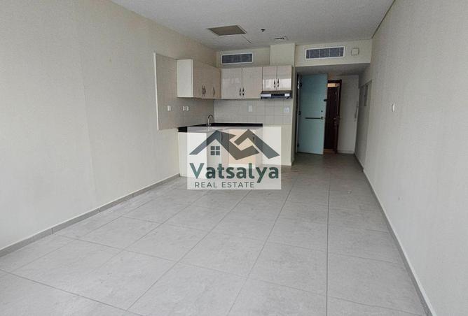 137002112 - Property Main Image