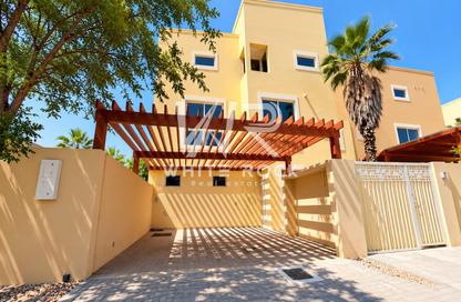 Townhouse - 4 - 6 for sale in Al Tharwaniyah Community - Al Raha Gardens - Abu Dhabi