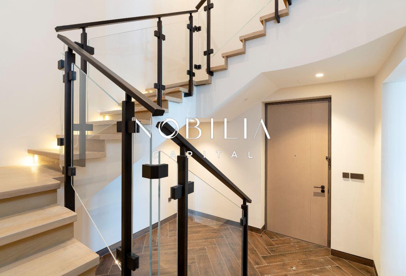 Stunning Duplex | Rare Layout | Park View photo 7