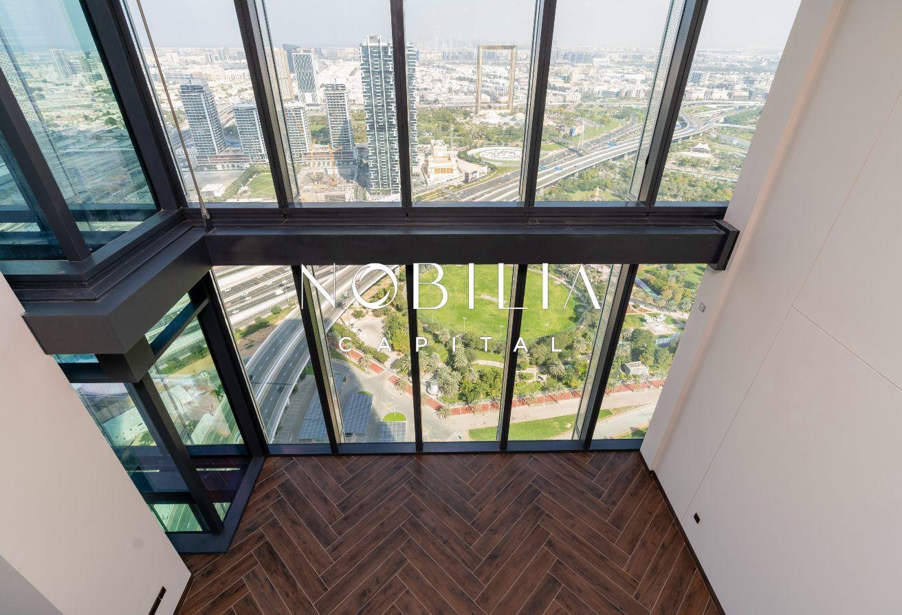 Stunning Duplex | Rare Layout | Park View photo 8