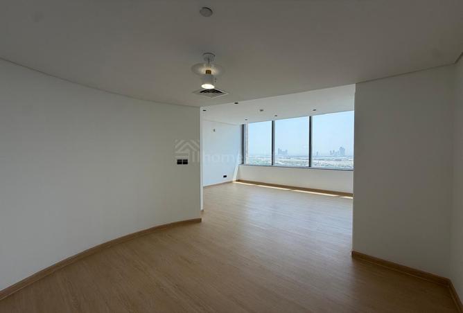 142839022 - Property Image 3