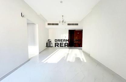 Apartment - 1 - 2 for rent in Zakhir Tower 1 - Zakhir Towers - Al Taawun - Sharjah