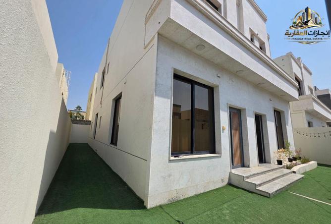 137429780 - Property Image 2