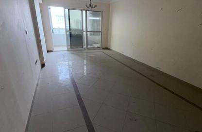 Apartment - 2 - 3 for sale in Ameer Bu Khamseen Tower - Al Majaz 3 - Al Majaz - Sharjah